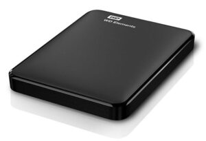 photo d'un disque dur externe, pour identifier les avantages et inconvénients de cette technologie par rapport à un disque dur interne.